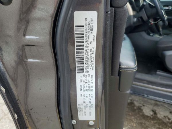2015 JEEP CHEROKEE LATITUDE 4X4
