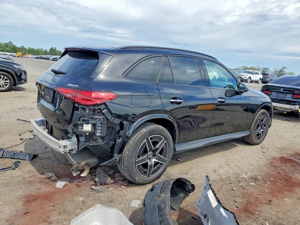 2024 MERCEDES-BENZ GLC