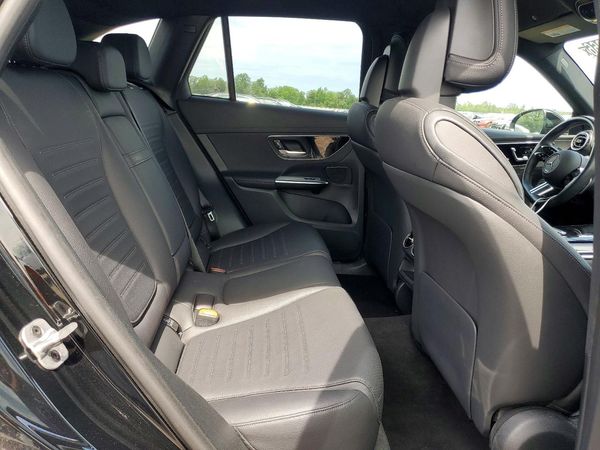 2024 MERCEDES-BENZ GLC