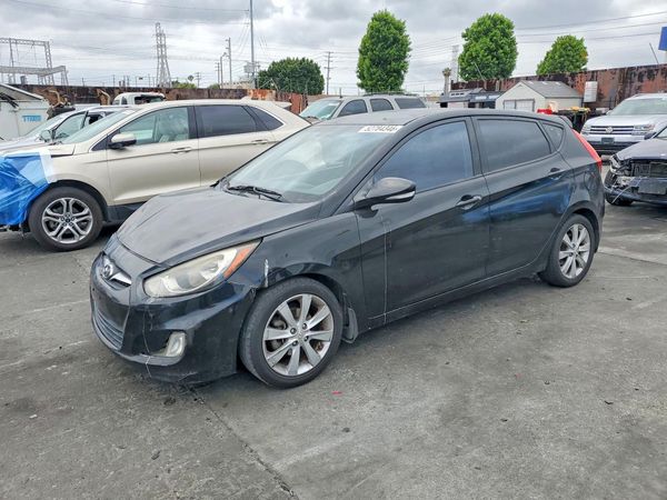 2013 HYUNDAI ACCENT