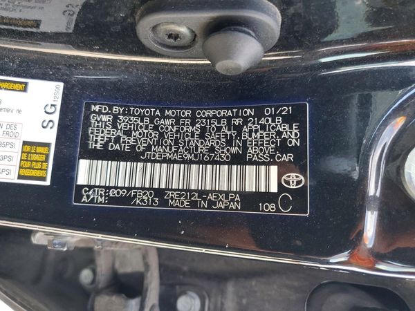2021 TOYOTA COROLLA