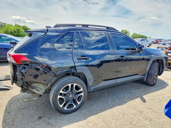 2019 TOYOTA RAV4