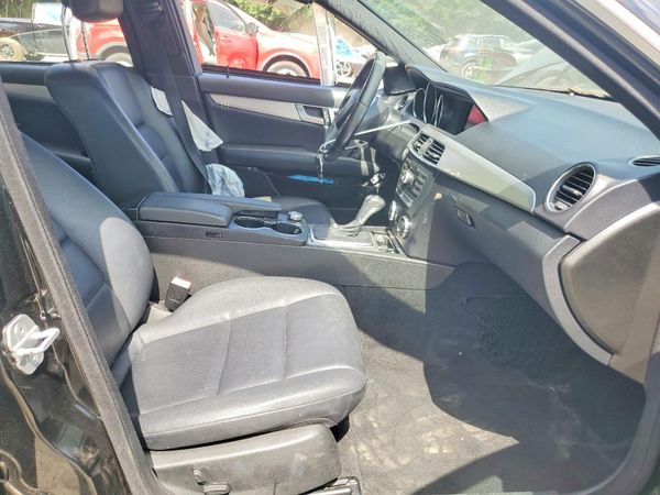 2013 MERCEDES-BENZ C