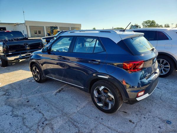 2026 HYUNDAI VENUE SEL, SEL w/ 2-Tone Roof