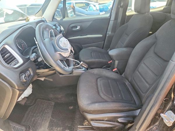 2018 JEEP RENEGADE LATITUDE 4X2