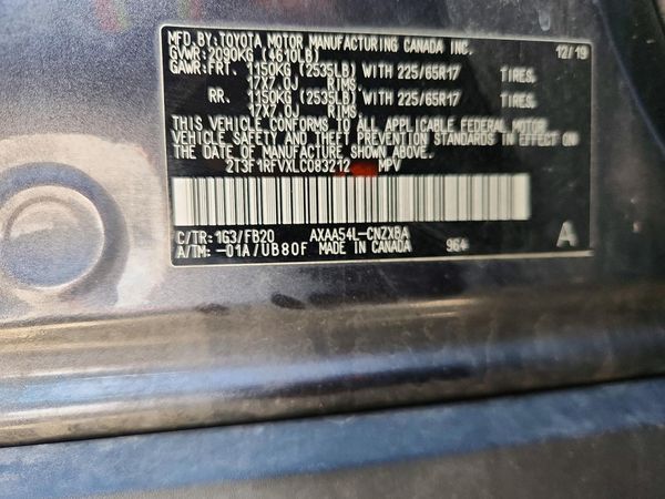 2020 TOYOTA RAV4 LE