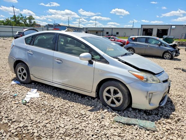 2012 TOYOTA PRIUS