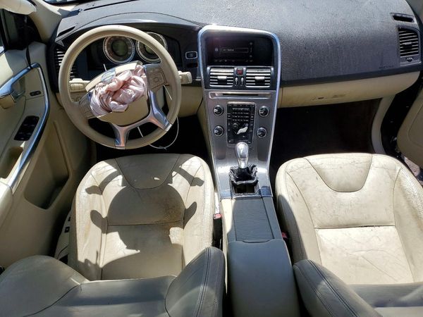 2013 VOLVO XC60