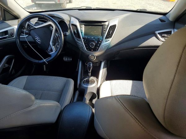 2013 HYUNDAI VELOSTER