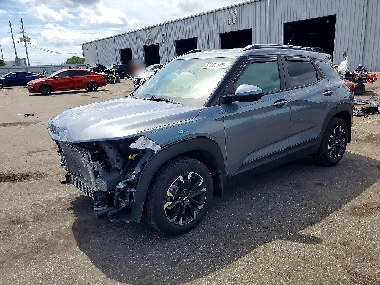 2021 CHEVROLET TRAILBLAZE LT — Front 3/4