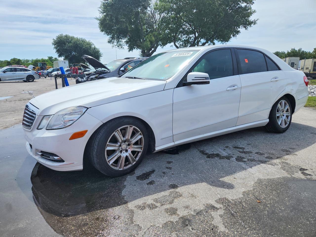 2013 MERCEDES-BENZ E E350