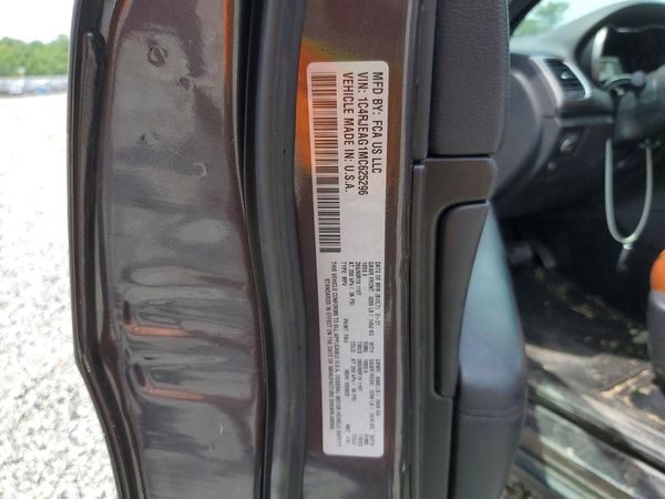 2021 JEEP GRAND CHEROKEE LAREDO 4X2