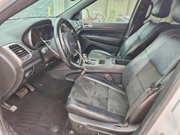 2020 JEEP GRAND CHEROKEE Laredo