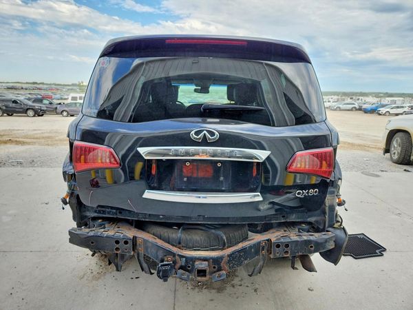 2017 INFINITI QX80