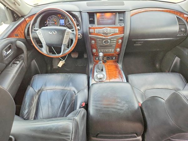2017 INFINITI QX80