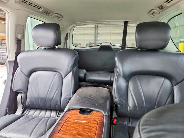 2017 INFINITI QX80