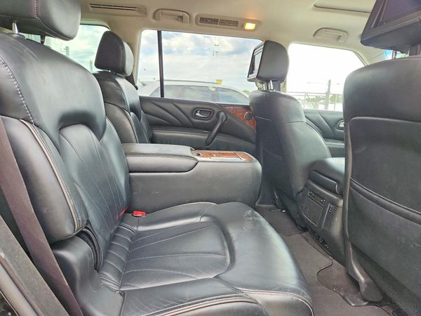 2017 INFINITI QX80