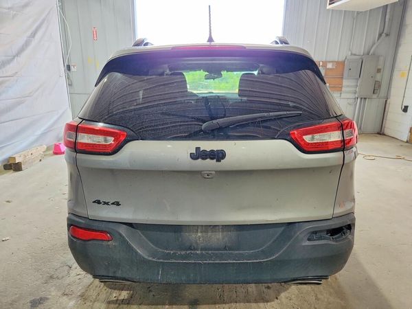 2016 JEEP CHEROKEE LATITUDE 4X4