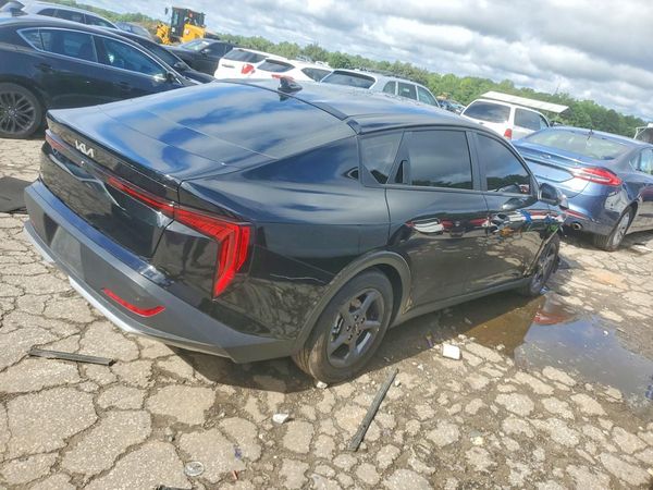 2026 KIA K4 LX, LXS