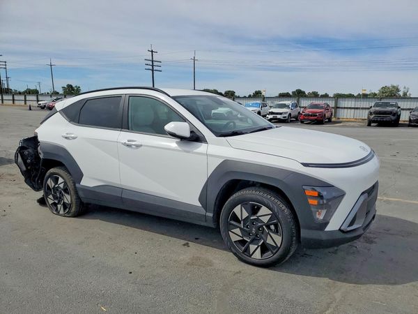 2024 HYUNDAI KONA SE