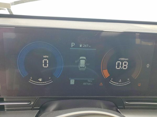 2024 HYUNDAI KONA SE
