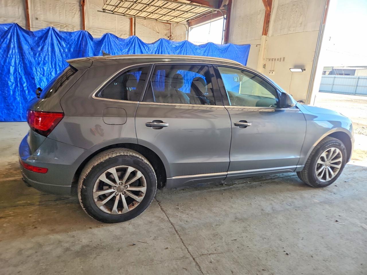 2015 AUDI Q5