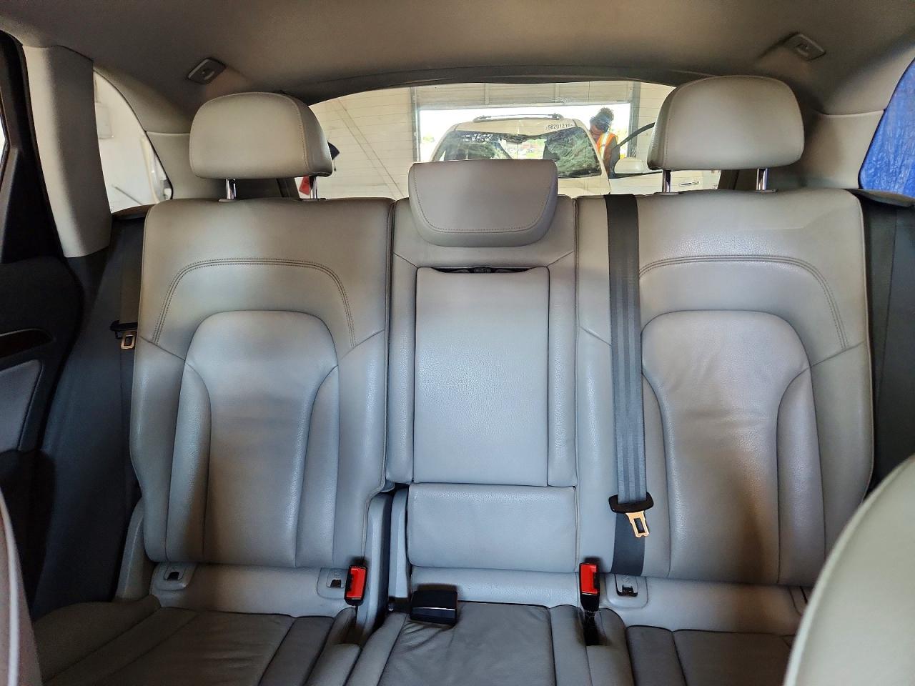 2015 AUDI Q5