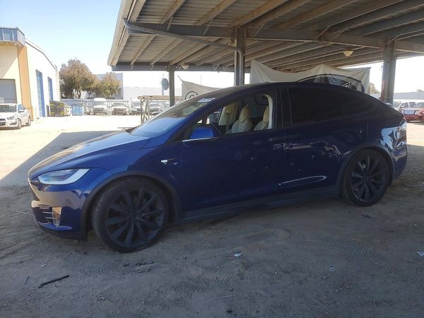 2017 TESLA MODEL X