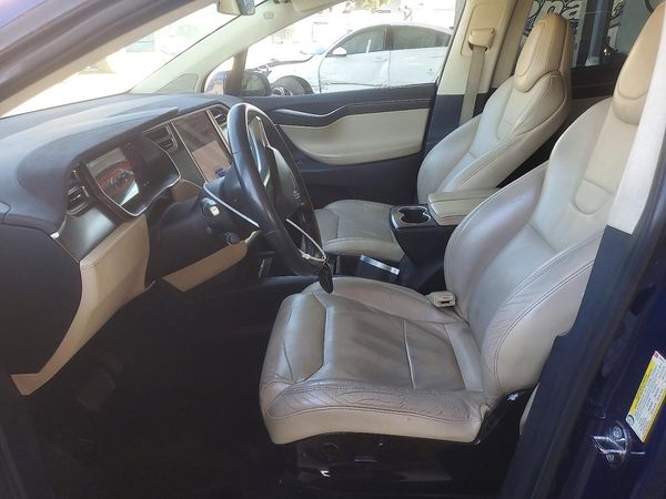 2017 TESLA MODEL X