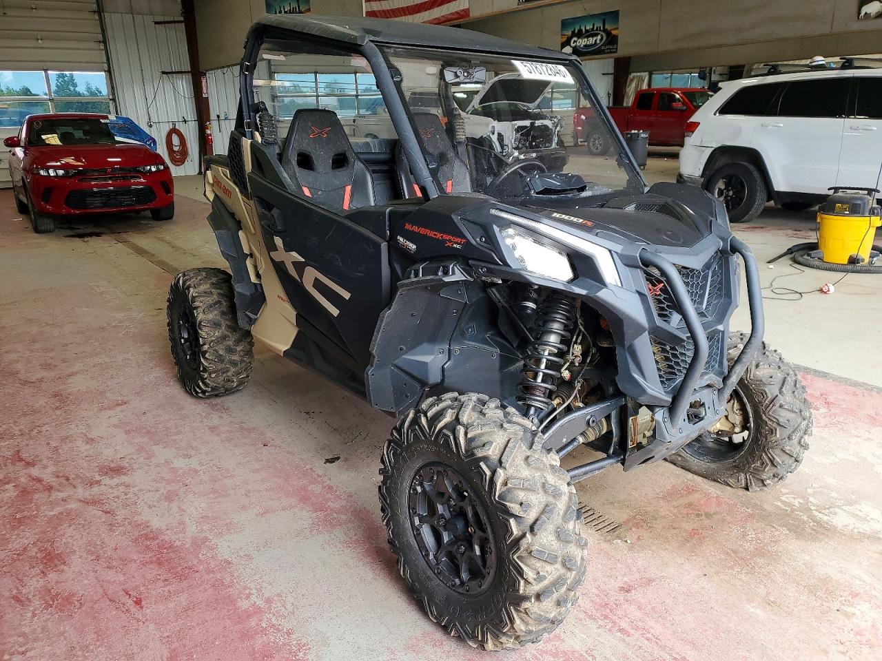 Can-Am MAVERICK SPORT
