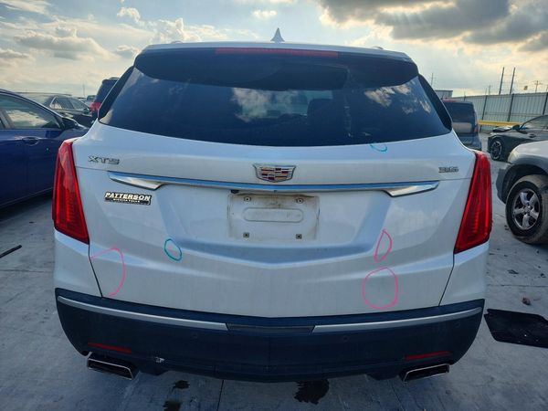 2018 CADILLAC XT5