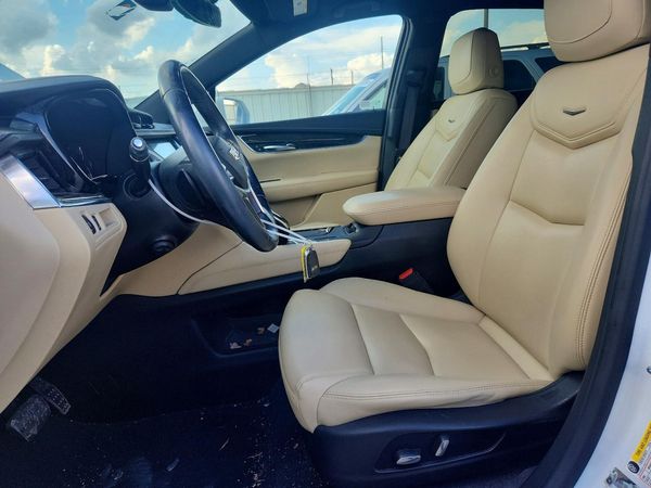 2018 CADILLAC XT5