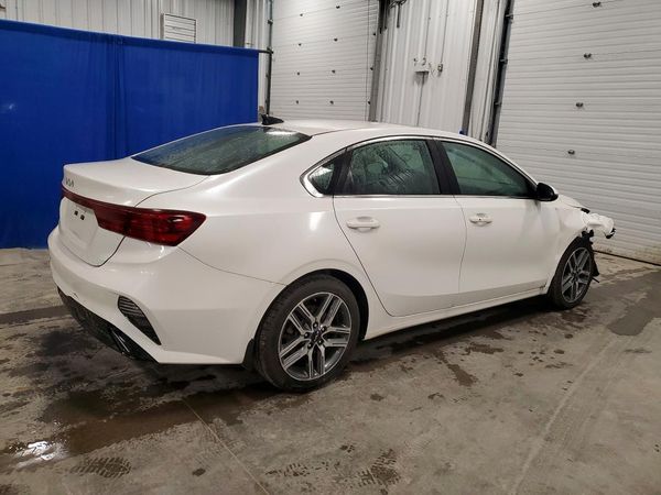 2022 KIA FORTE GT Line
