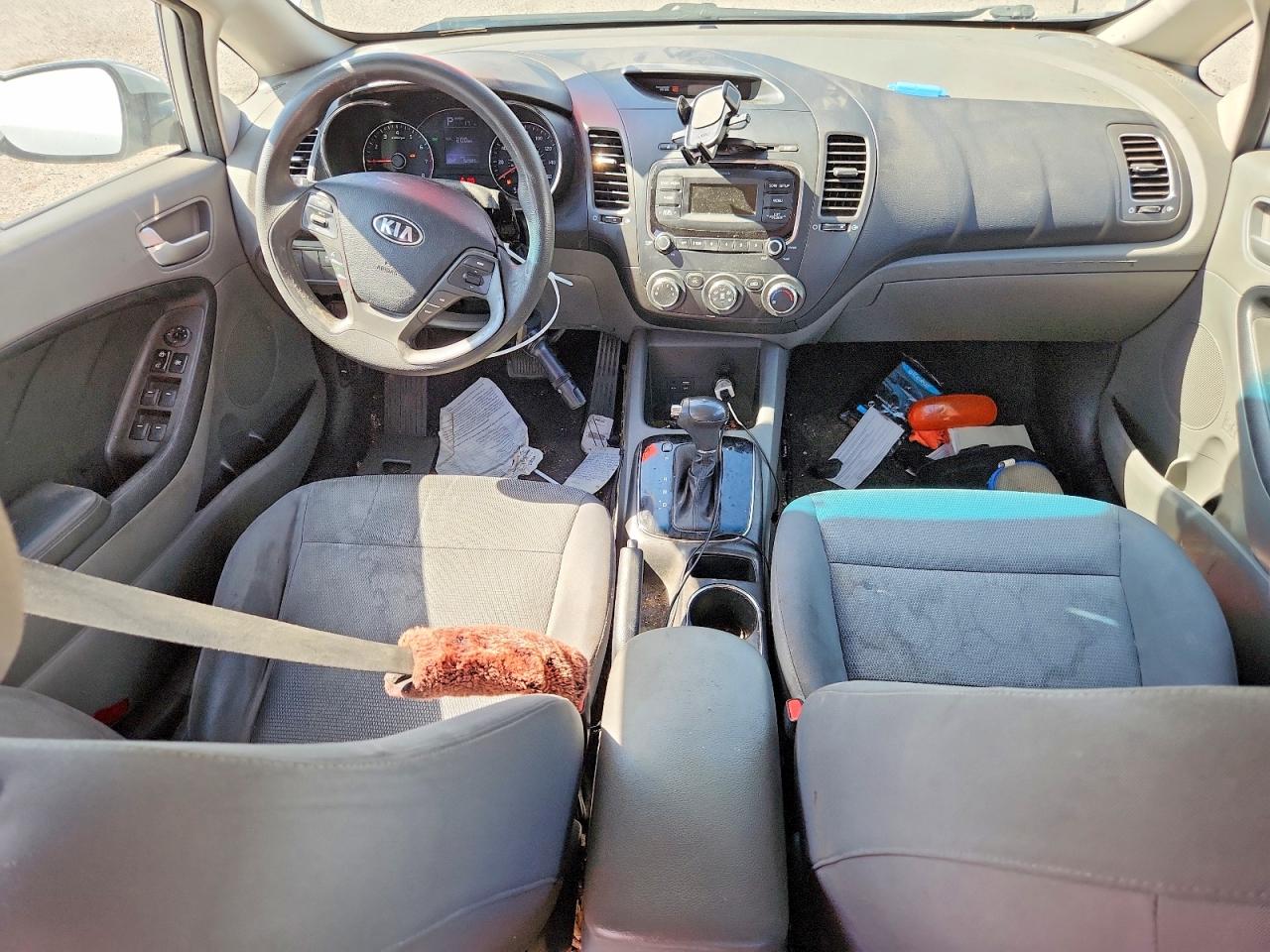 2017 KIA FORTE LX Base