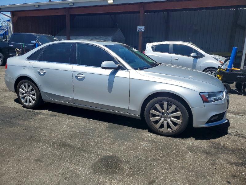 2013 AUDI A4 quattro Premium