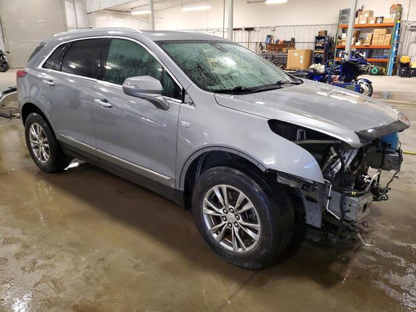 2023 CADILLAC XT5