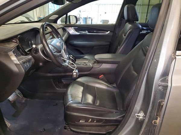 2023 CADILLAC XT5