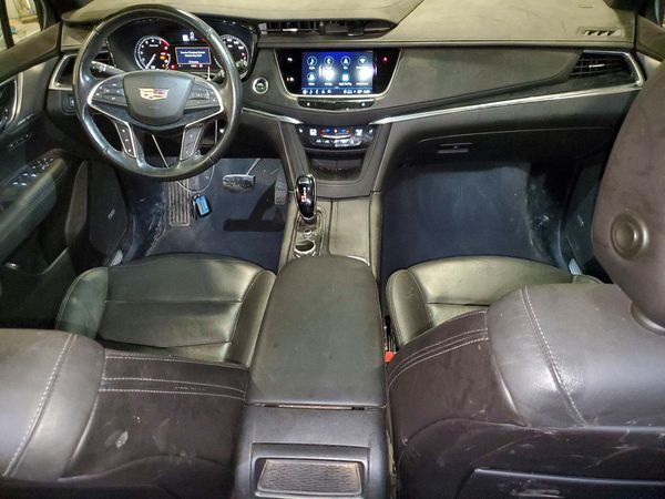 2023 CADILLAC XT5