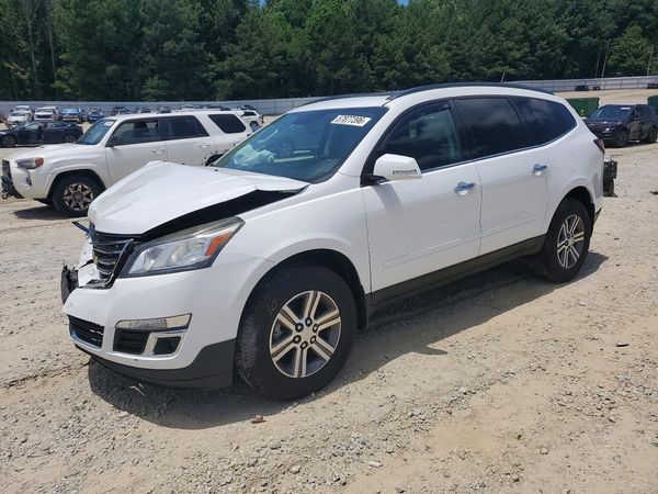 2017 CHEVROLET TRAVERSE 2LT