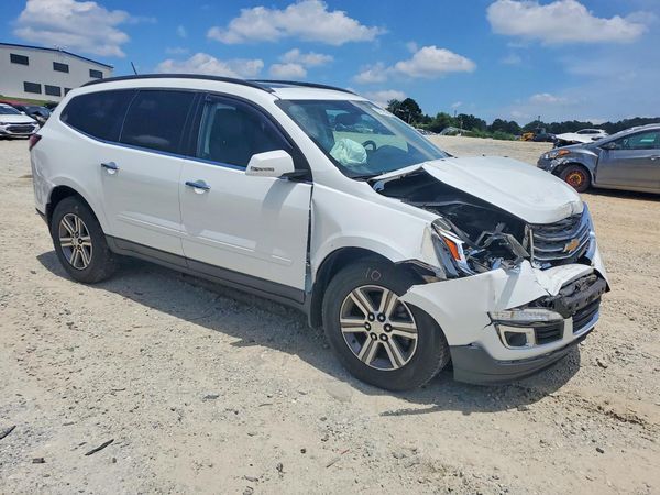 2017 CHEVROLET TRAVERSE 2LT