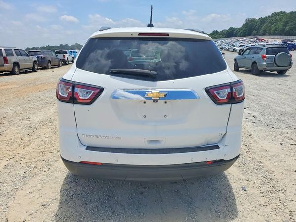 2017 CHEVROLET TRAVERSE 2LT