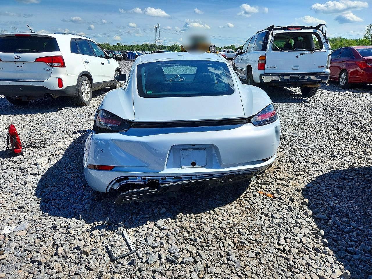 2024 PORSCHE CAYMAN