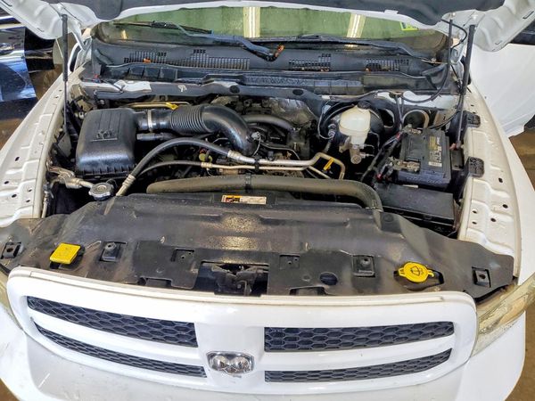 2014 RAM 1500 ST