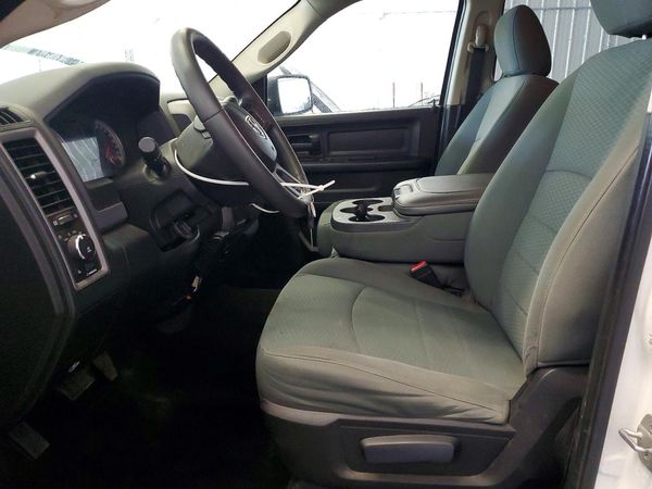2014 RAM 1500 ST