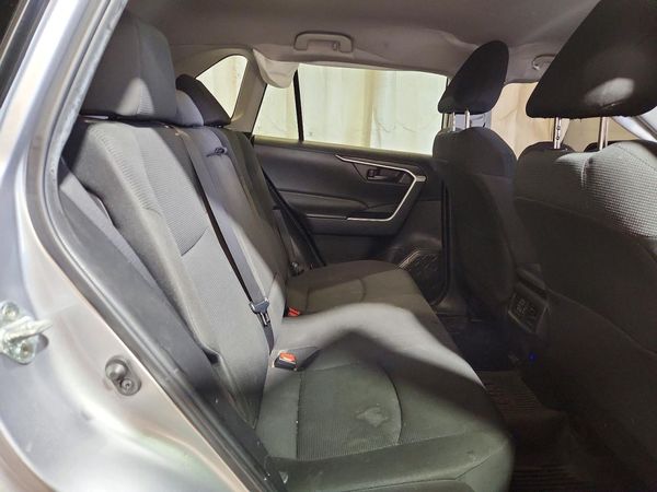 2023 TOYOTA RAV4 LE