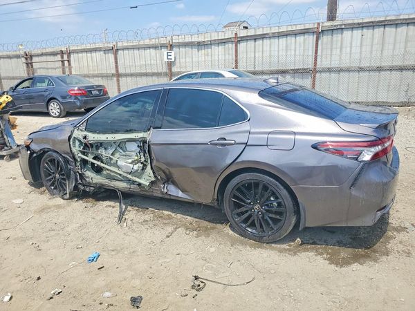 2021 TOYOTA CAMRY