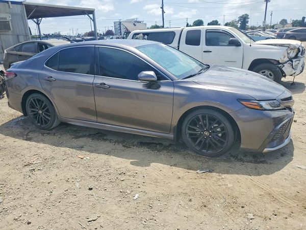 2021 TOYOTA CAMRY