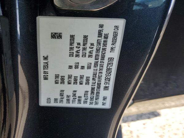 2024 TESLA MODEL 3