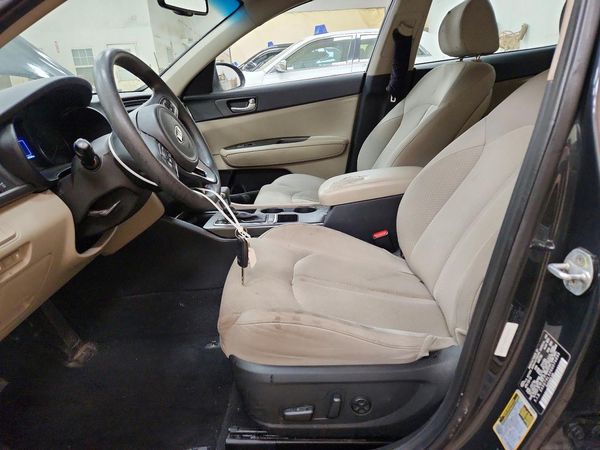 2016 KIA OPTIMA GL
