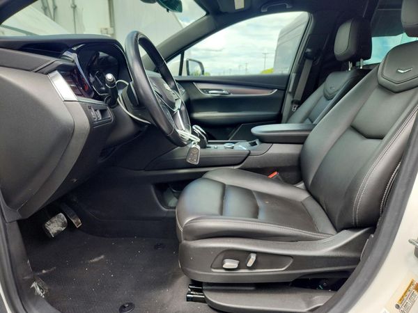 2021 CADILLAC XT5 Luxury